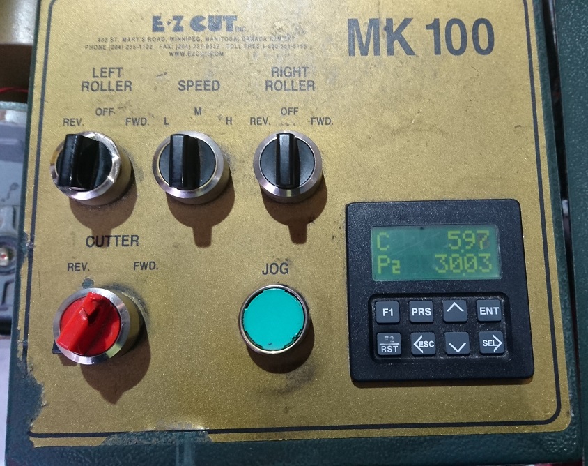 EzCut Mk100 dash